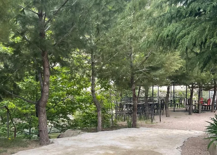 Bovilla Canyon Отель