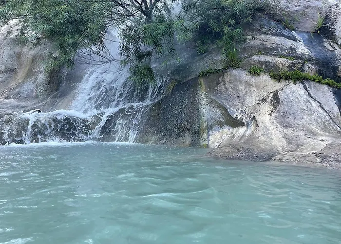 Bovilla Canyon 3* Тирана