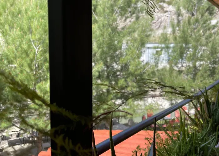 Bovilla Canyon 3* Tirana