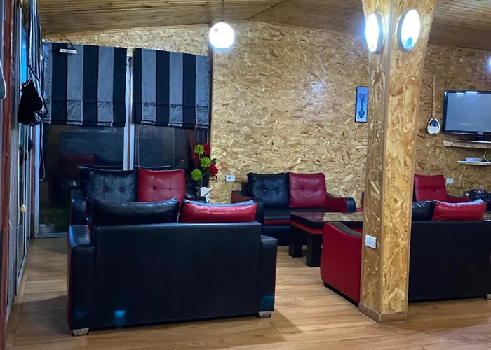 Hotel Bovilla Canyon Tirana